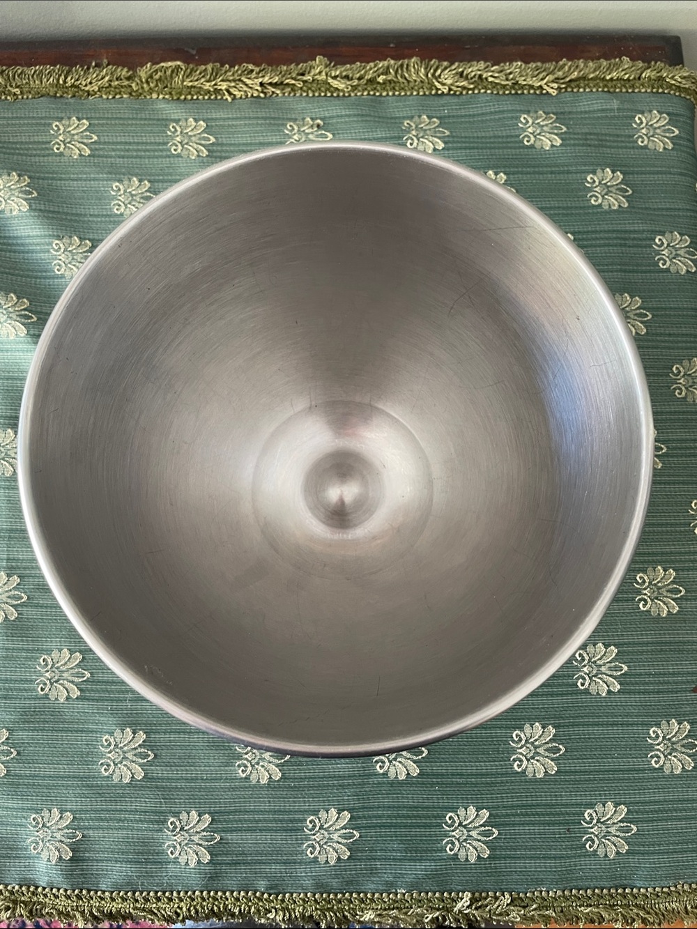 KitchenAid Stainless Steel 4.5 Quart Mixing Bowl - Picture 3 of 3